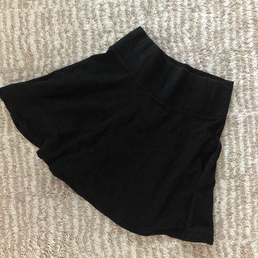 Basic Black Flowy Skirt